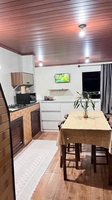 Acomodacao Cambirela Palhoca Luaran gambar